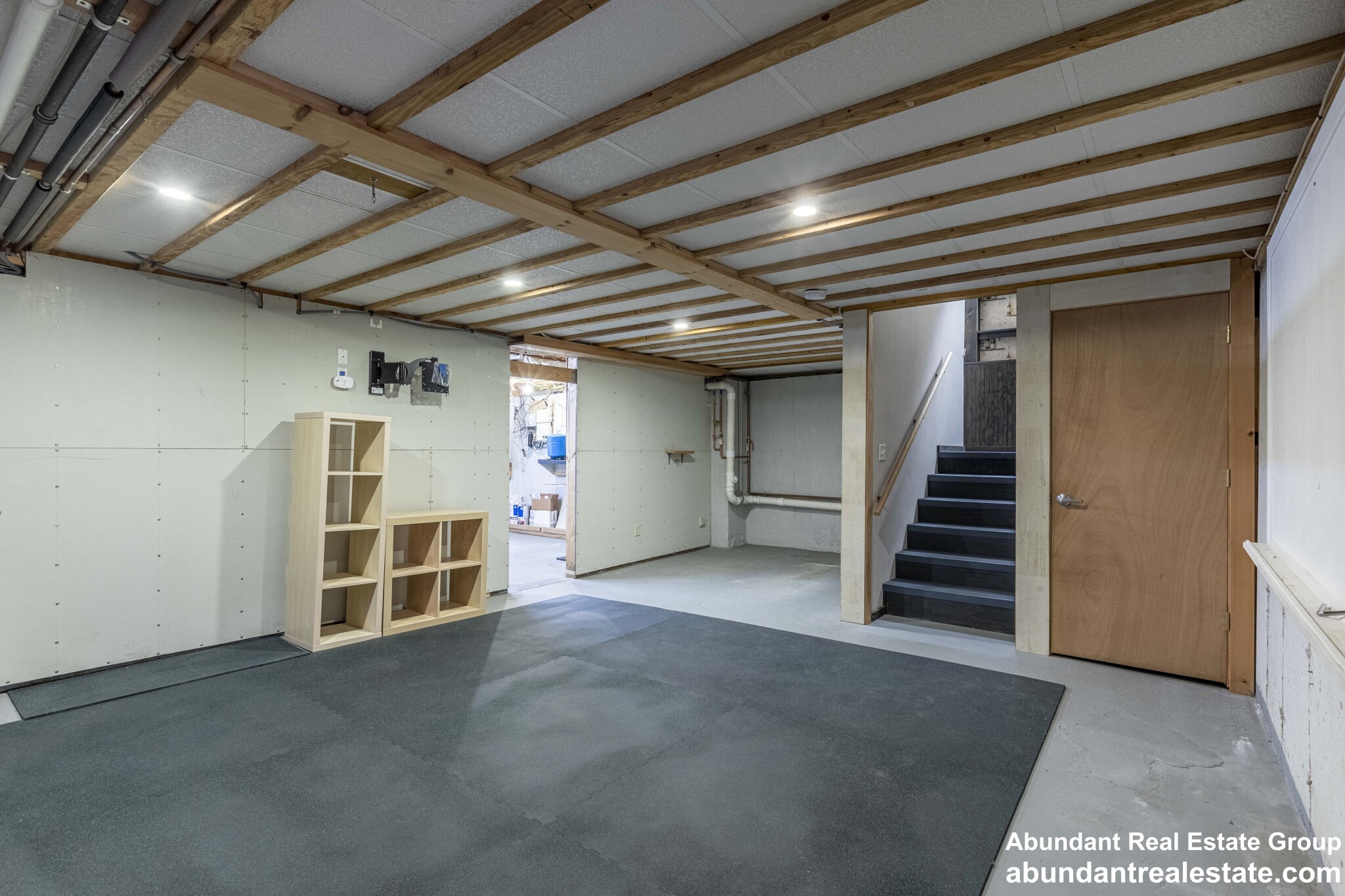 104 Spy Pond Pkwy, Arlington