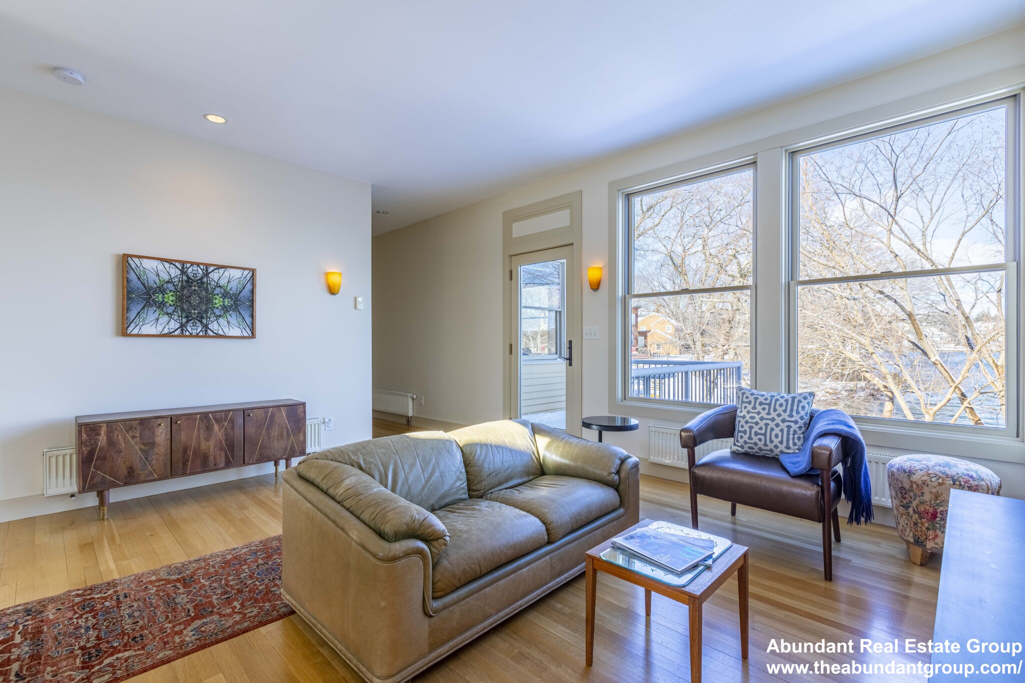 104 Spy Pond Pkwy, Arlington