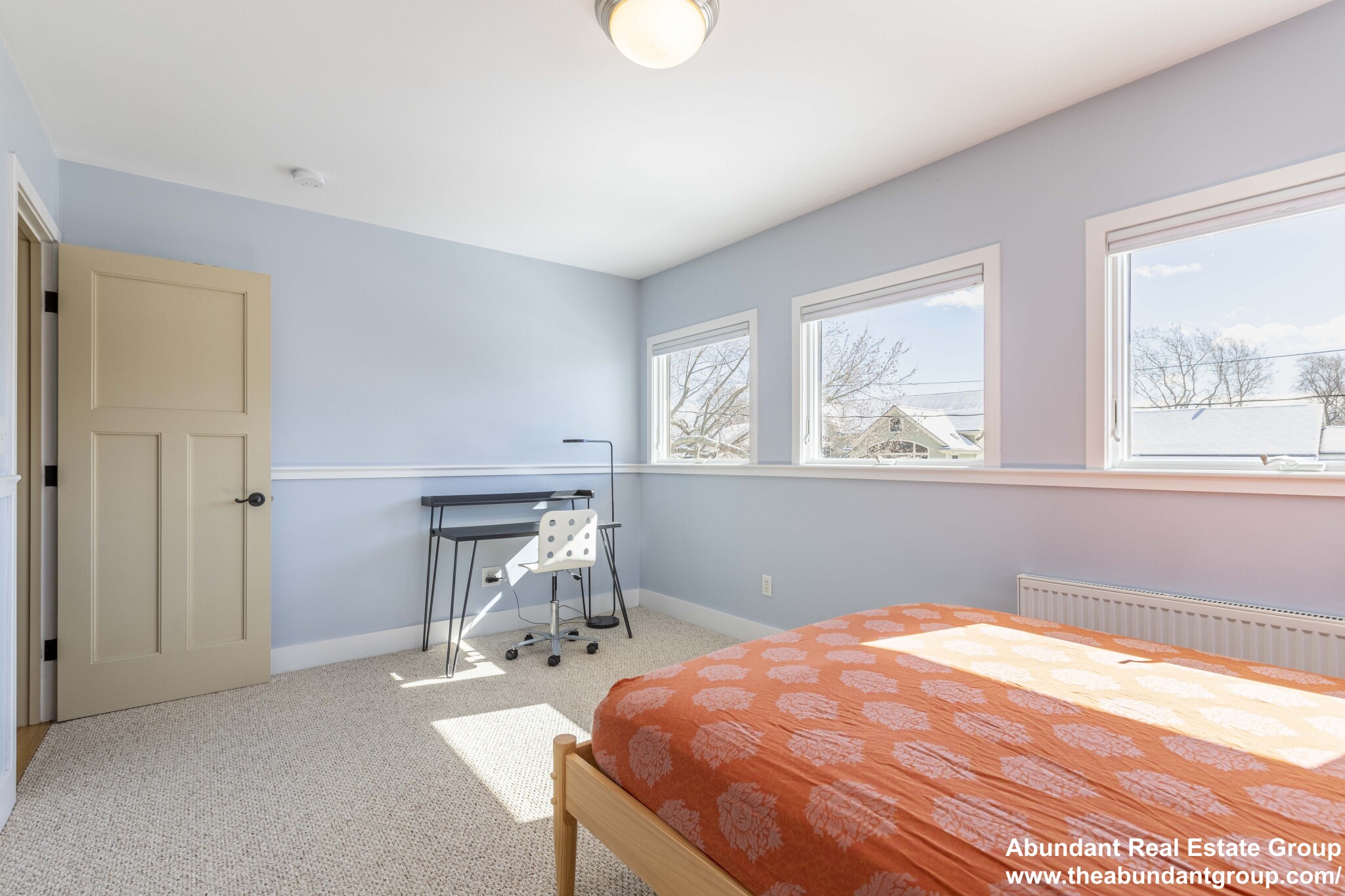 104 Spy Pond Pkwy, Arlington