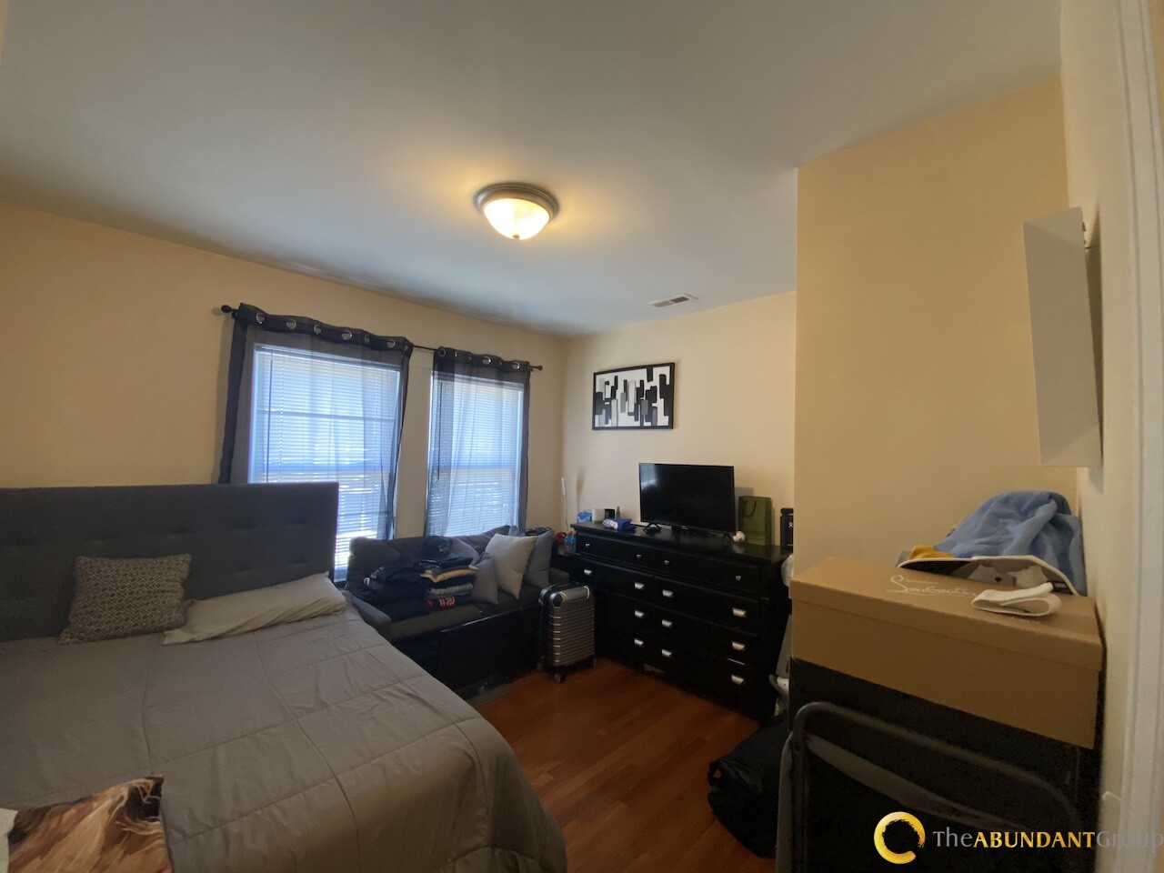 140 Warren St, Arlington