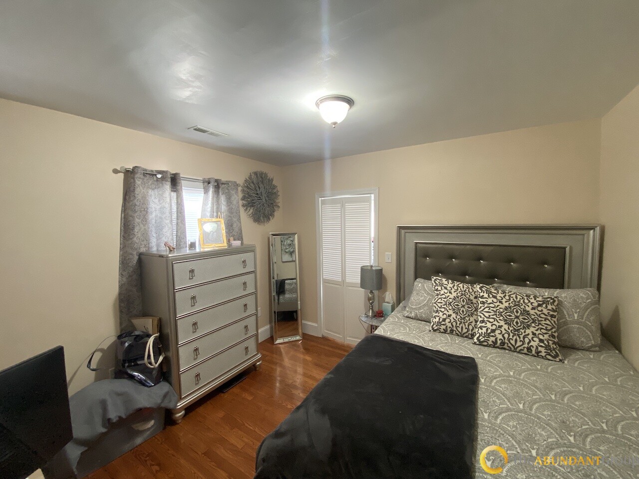 140 Warren St, Arlington