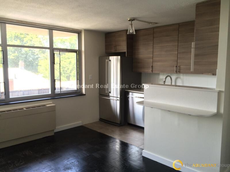 125 Trapelo Rd, Belmont