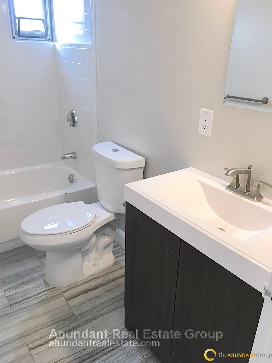 125 Trapelo Rd, Belmont