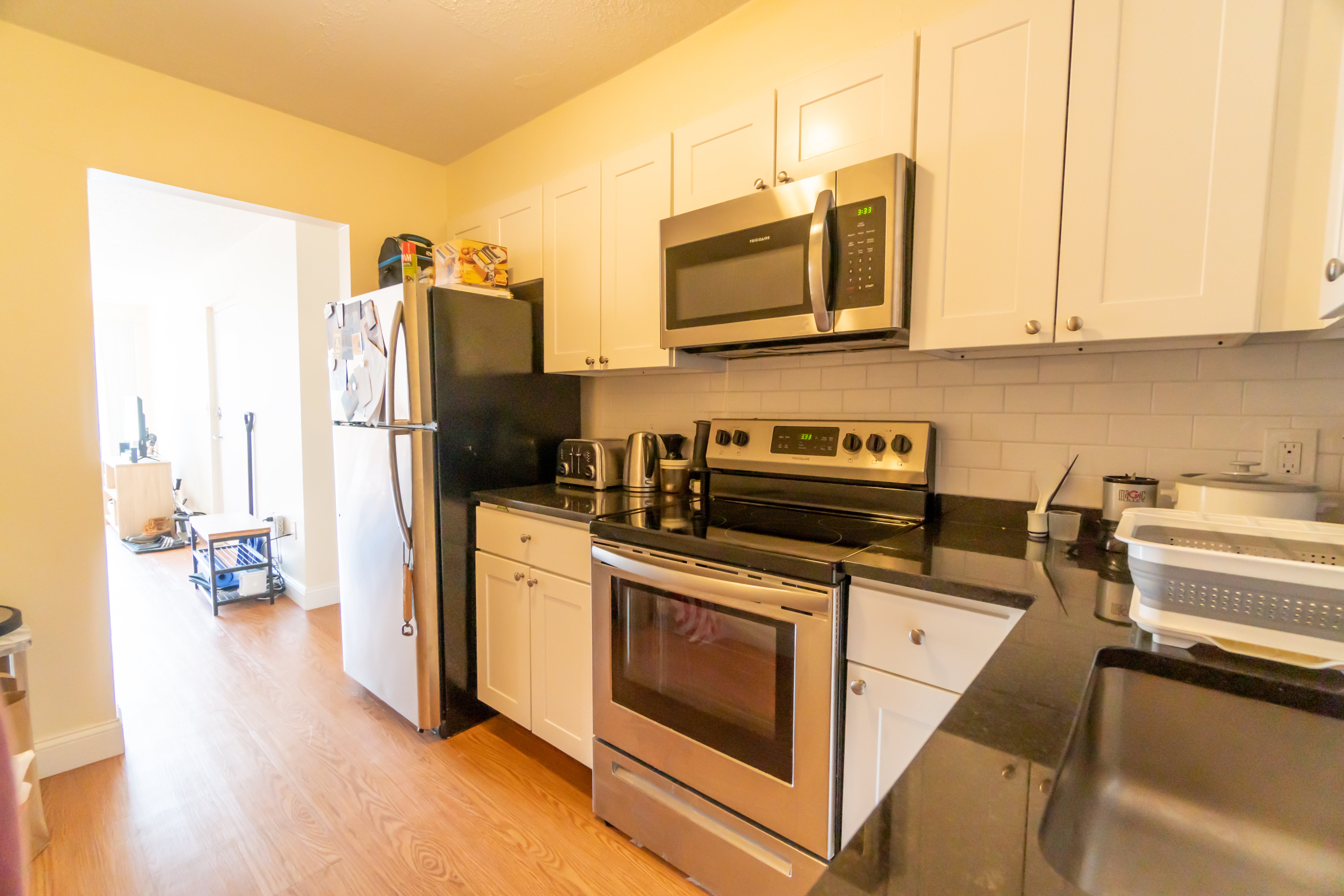 2 bed, 1 bath apartment for rent at 109 Tremont St Unit 416, Brighton — photo 4 of 6
