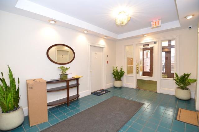 40 Saint Botolph St, Back Bay