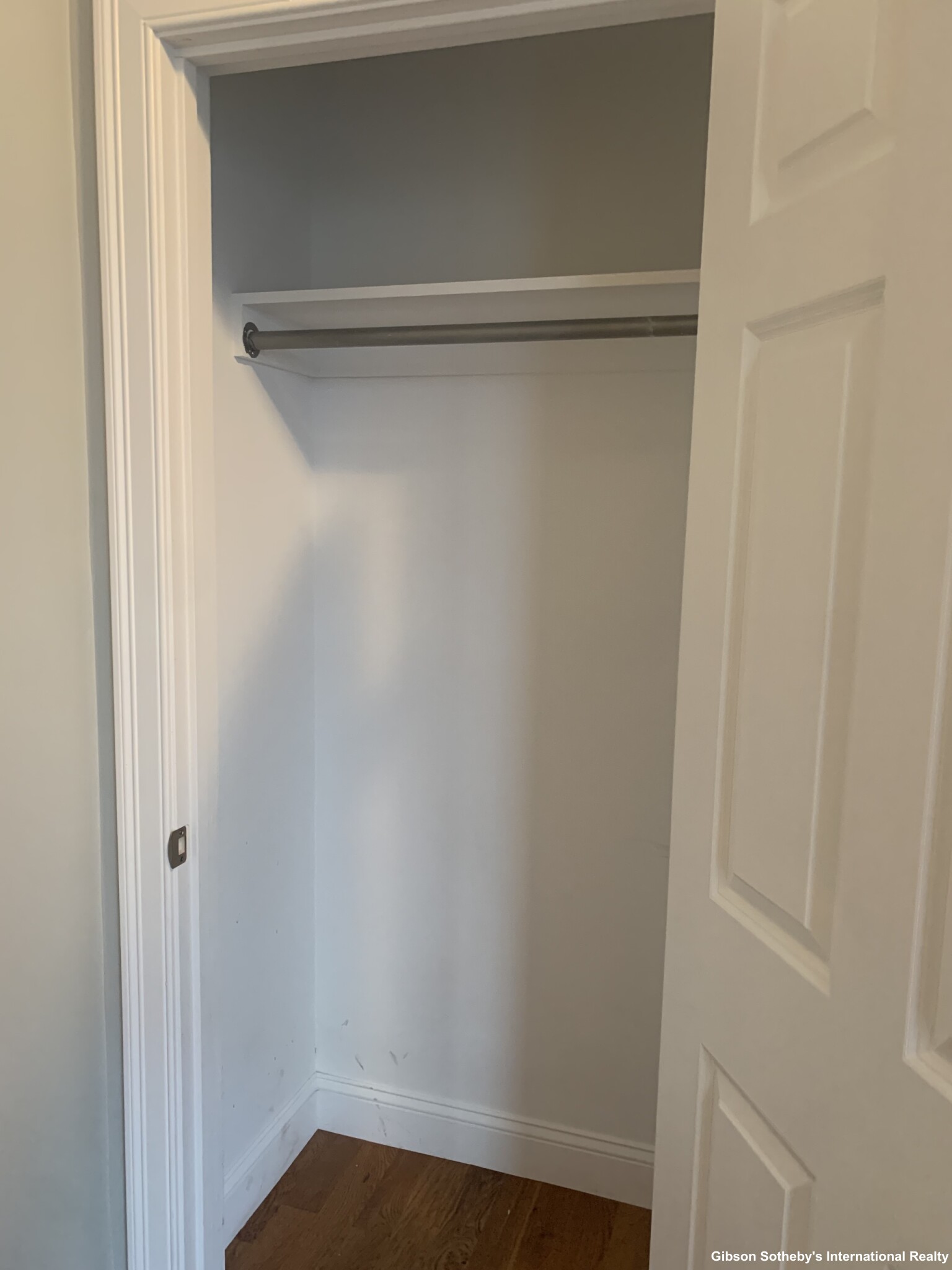 4 bed, 2 bath apartment for rent at 736 East 7th Unit 1, South Boston — photo 17 of 29