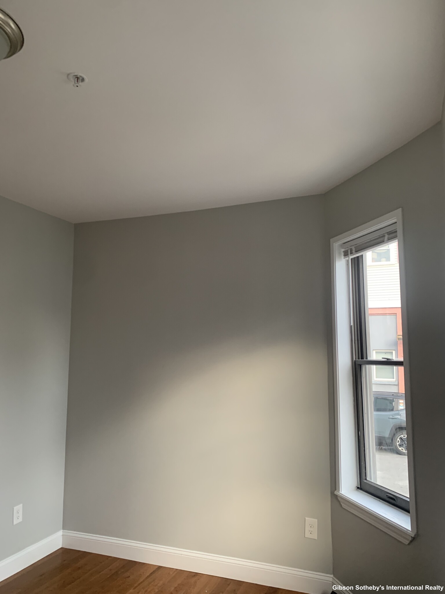 4 bed, 2 bath apartment for rent at 736 East 7th Unit 1, South Boston — photo 19 of 29
