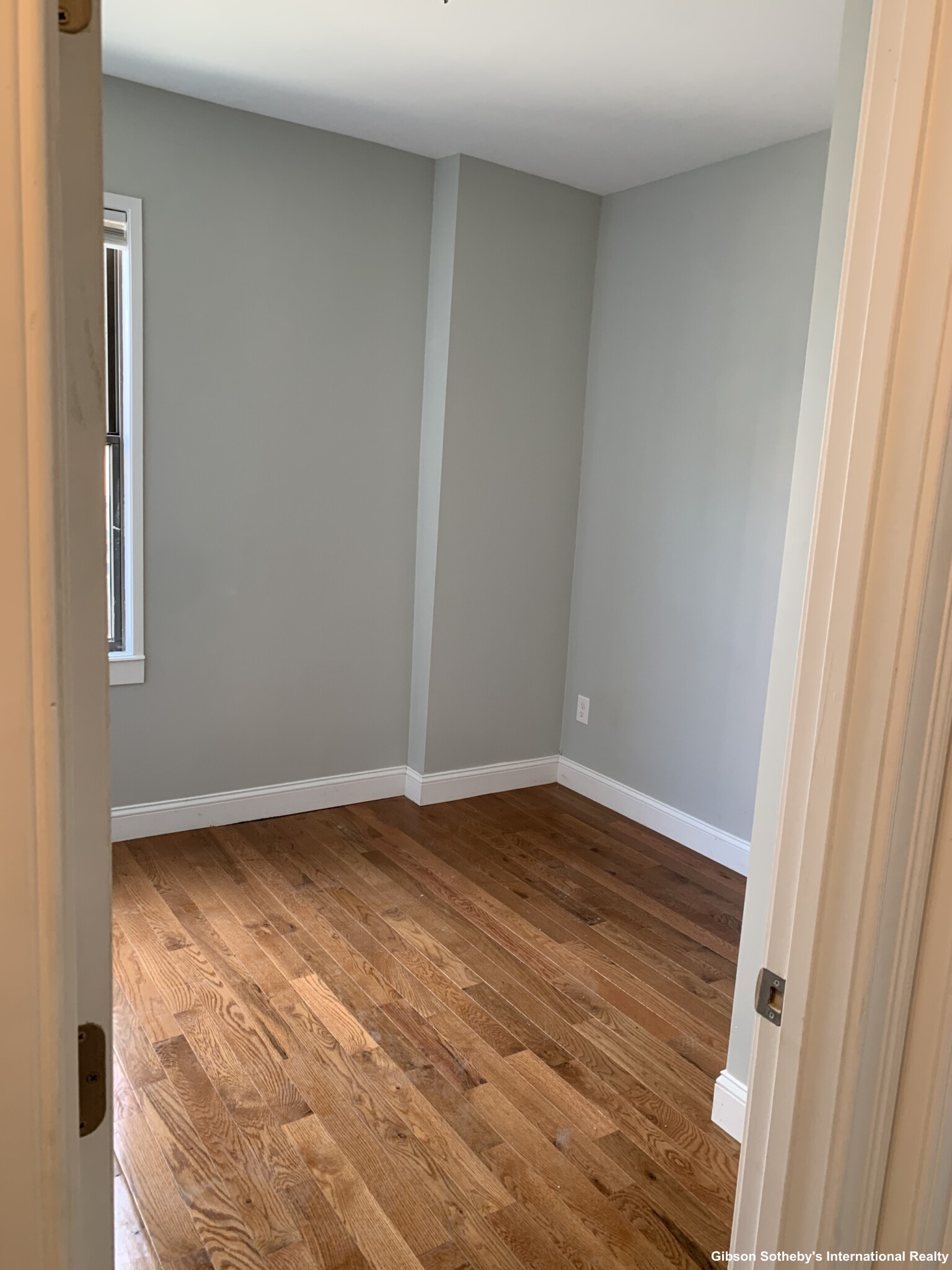 4 bed, 2 bath apartment for rent at 736 East 7th Unit 1, South Boston — photo 26 of 29