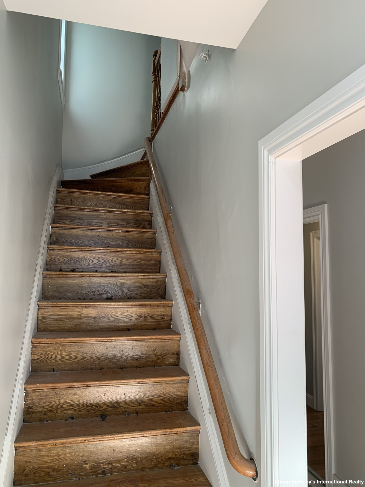 4 bed, 2 bath apartment for rent at 736 East 7th Unit 1, South Boston — photo 28 of 29