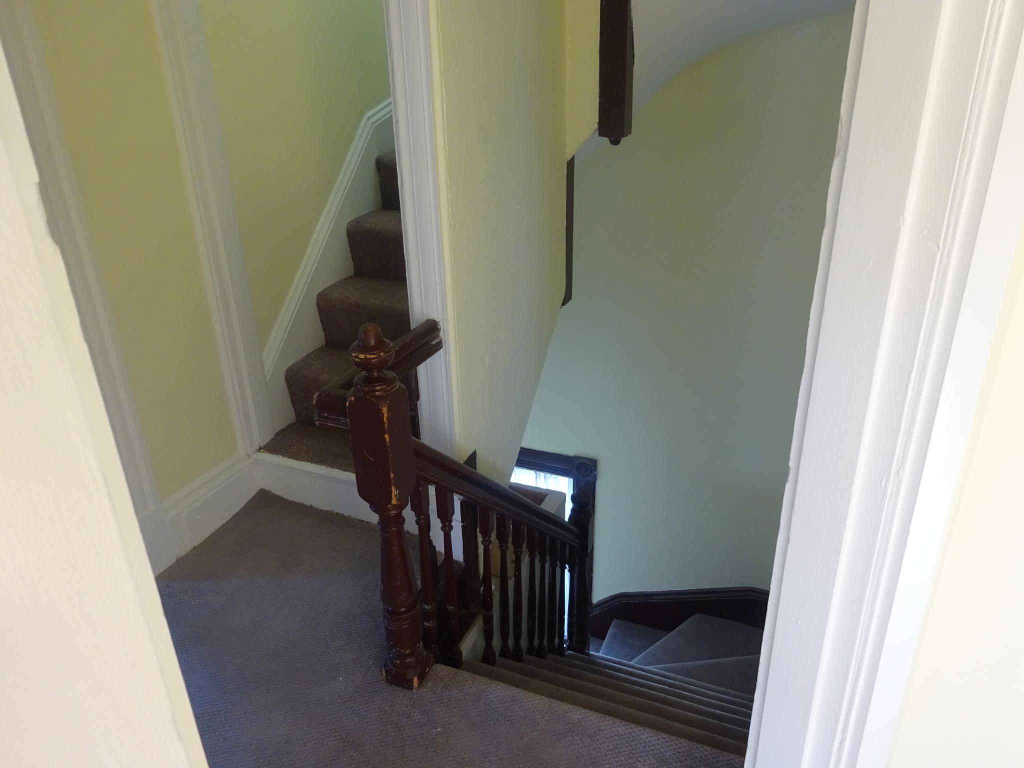 25 Oak Square Ave, Brighton