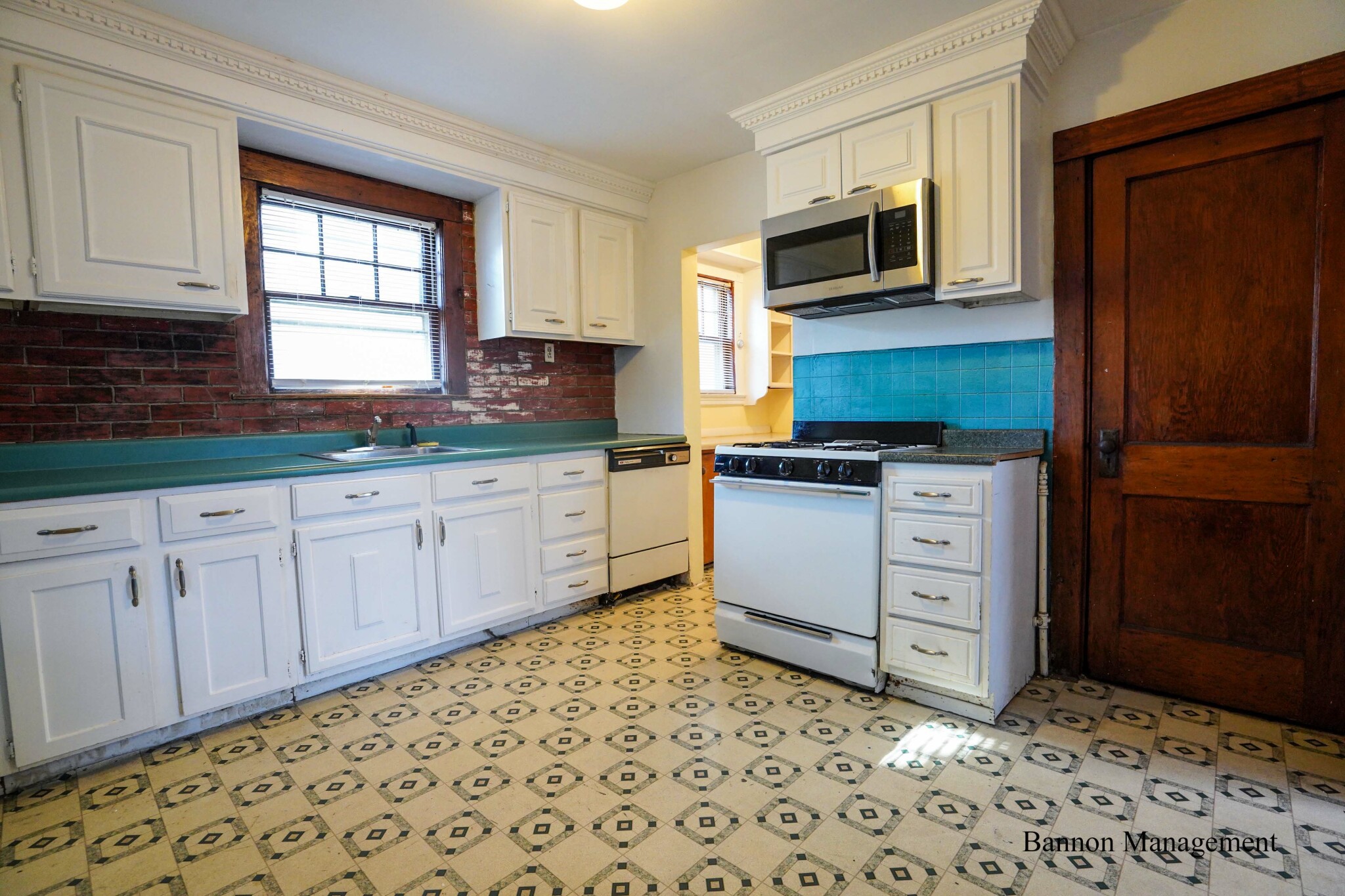 81 Beechcroft St, Brighton