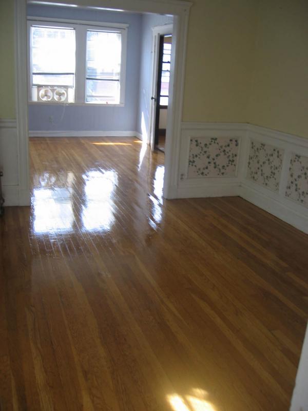 81 Beechcroft, Brighton