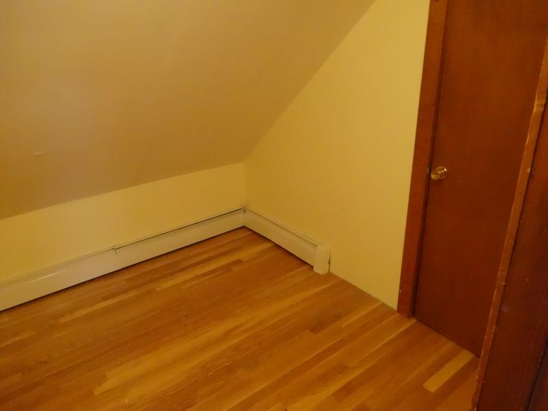 92 Hobart St, Brighton