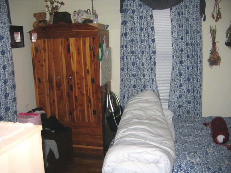 24 Oak Square Ave, Brighton