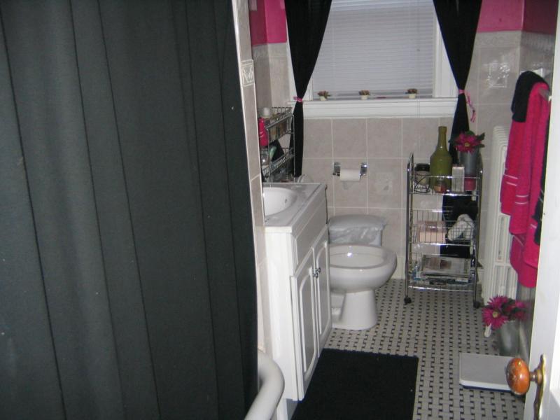 24 Oak Square Ave, Brighton