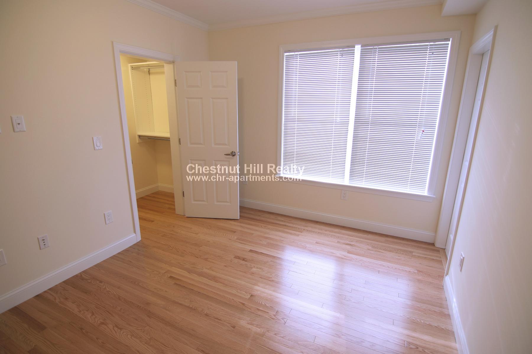 15 Langdon St, Harvard Square