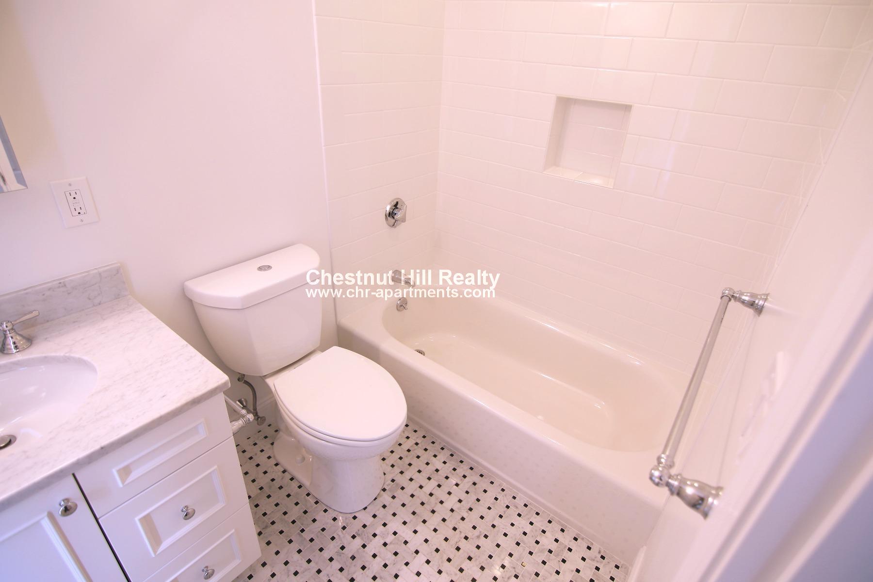 15 Langdon St, Harvard Square