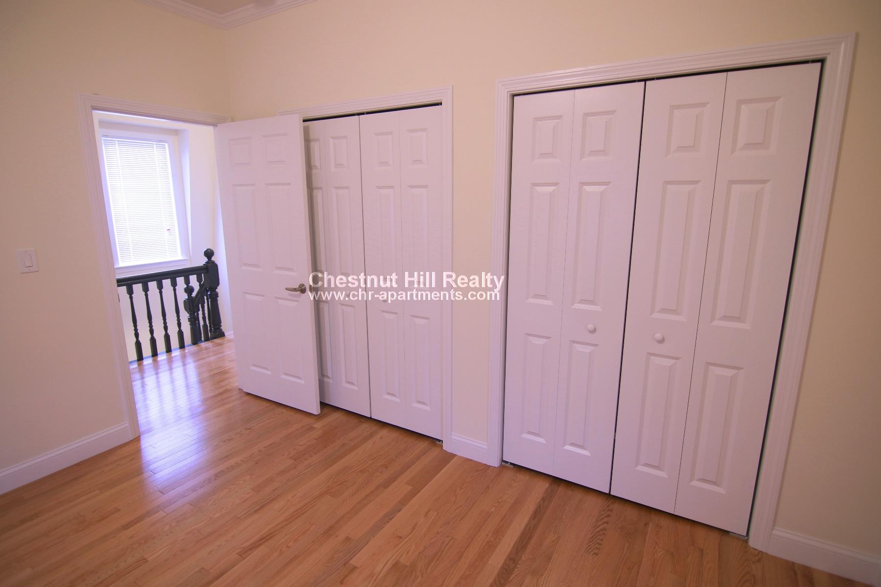 15 Langdon St, Harvard Square