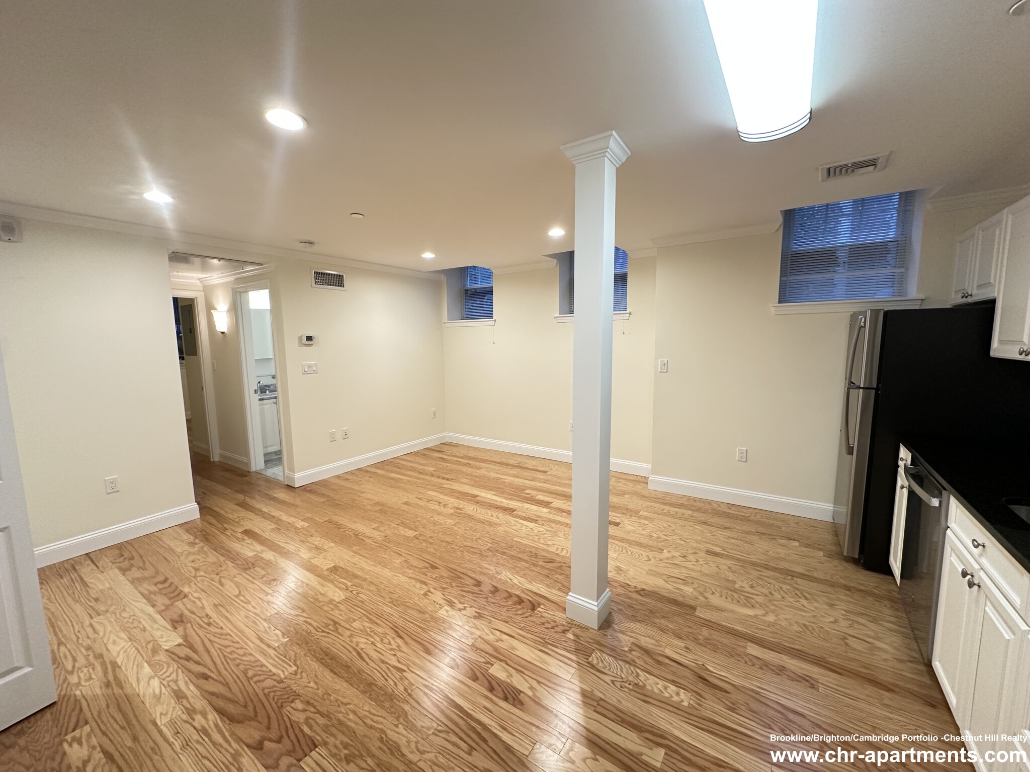 Photos of apartment on Chauncy St.,Cambridge MA 02138