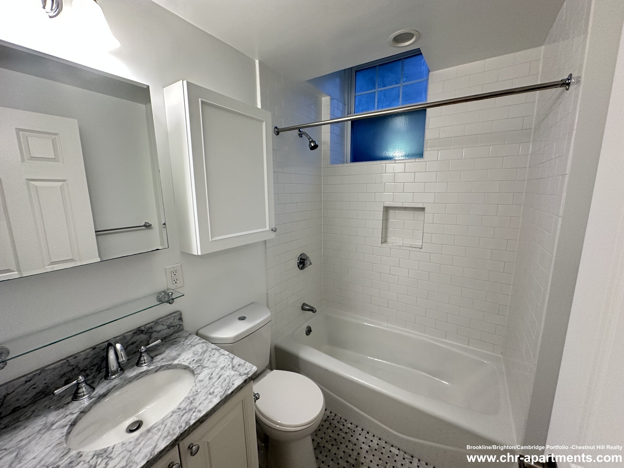 Photos of apartment on Chauncy St.,Cambridge MA 02138