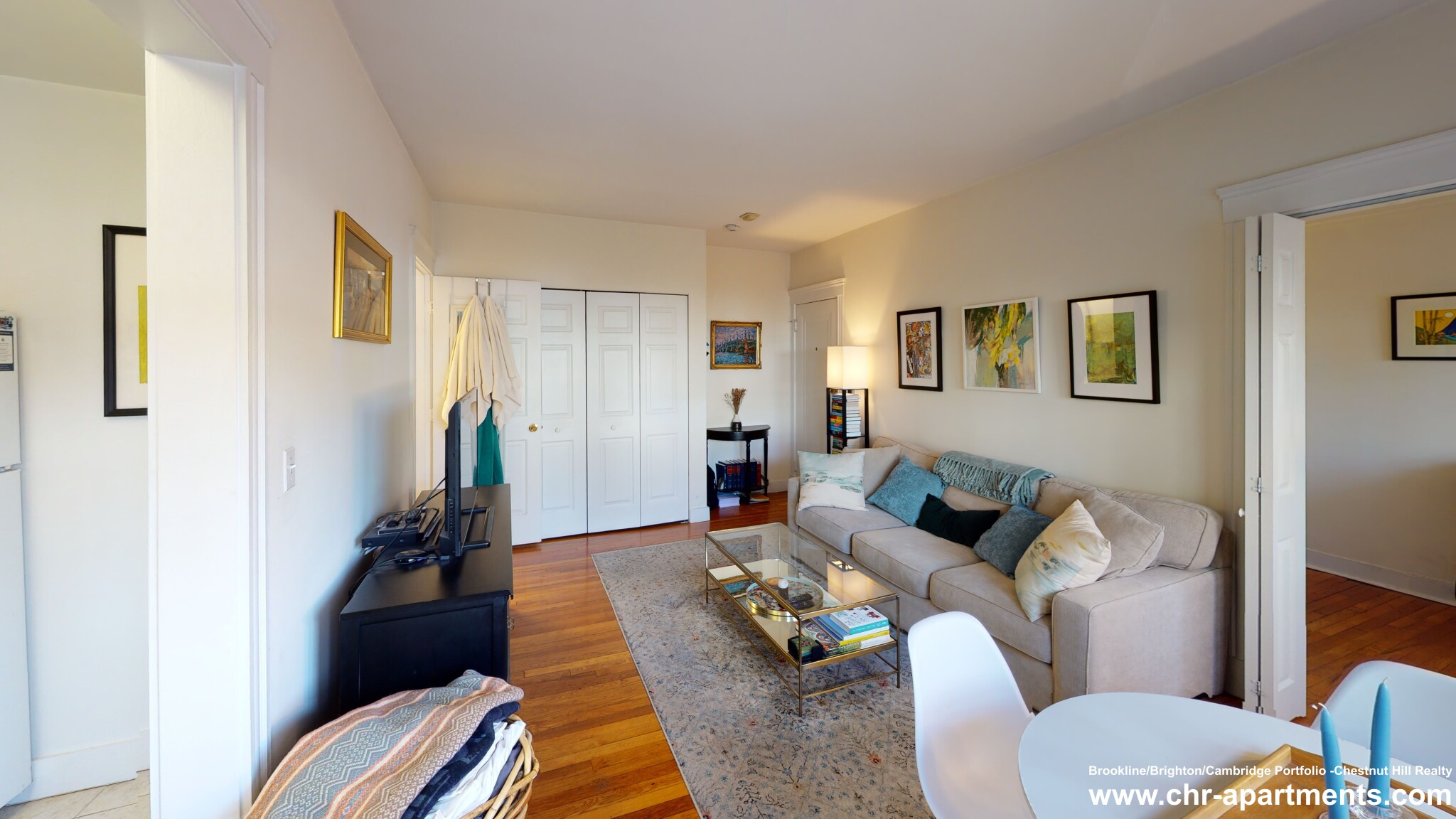 Photos of apartment on Wendell St.,Cambridge MA 02138