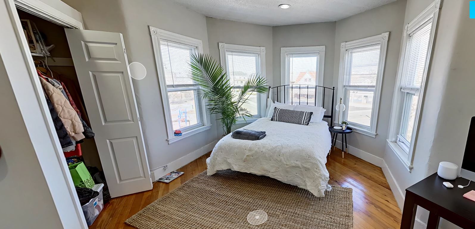 4 bed, 2 bath apartment for rent at 9 Medford St Unit 3, Winter Hill