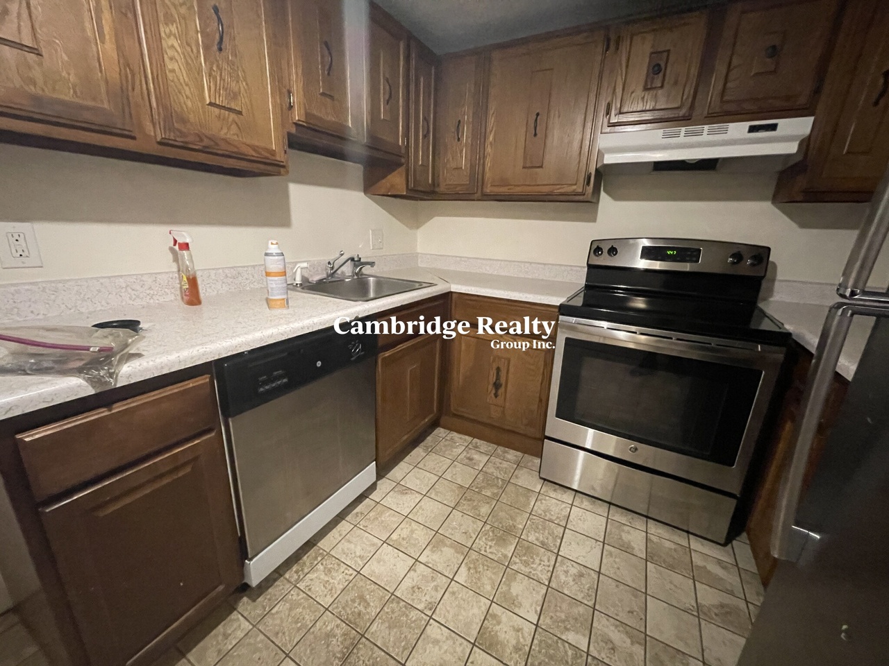 33 Lodgen Ct, Malden