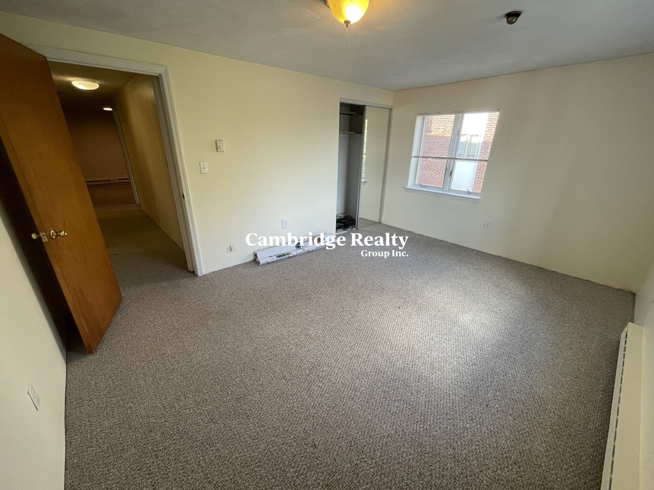 33 Lodgen Ct, Malden