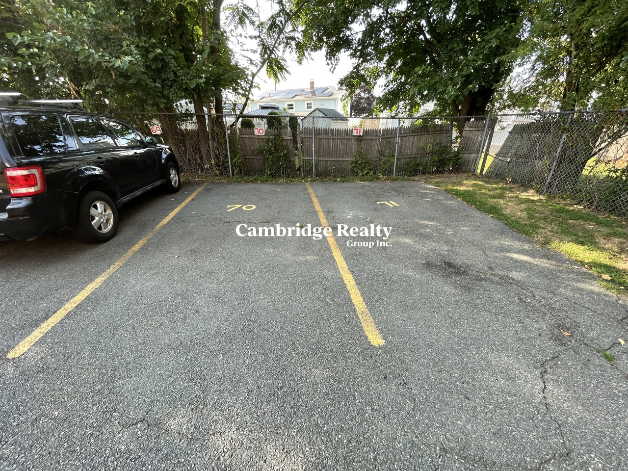 33 Lodgen Ct, Malden