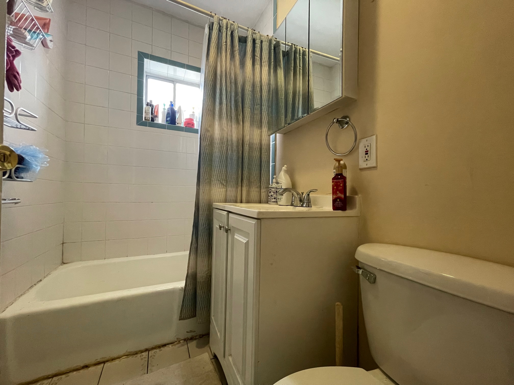 227 Boston Ave, West Somerville