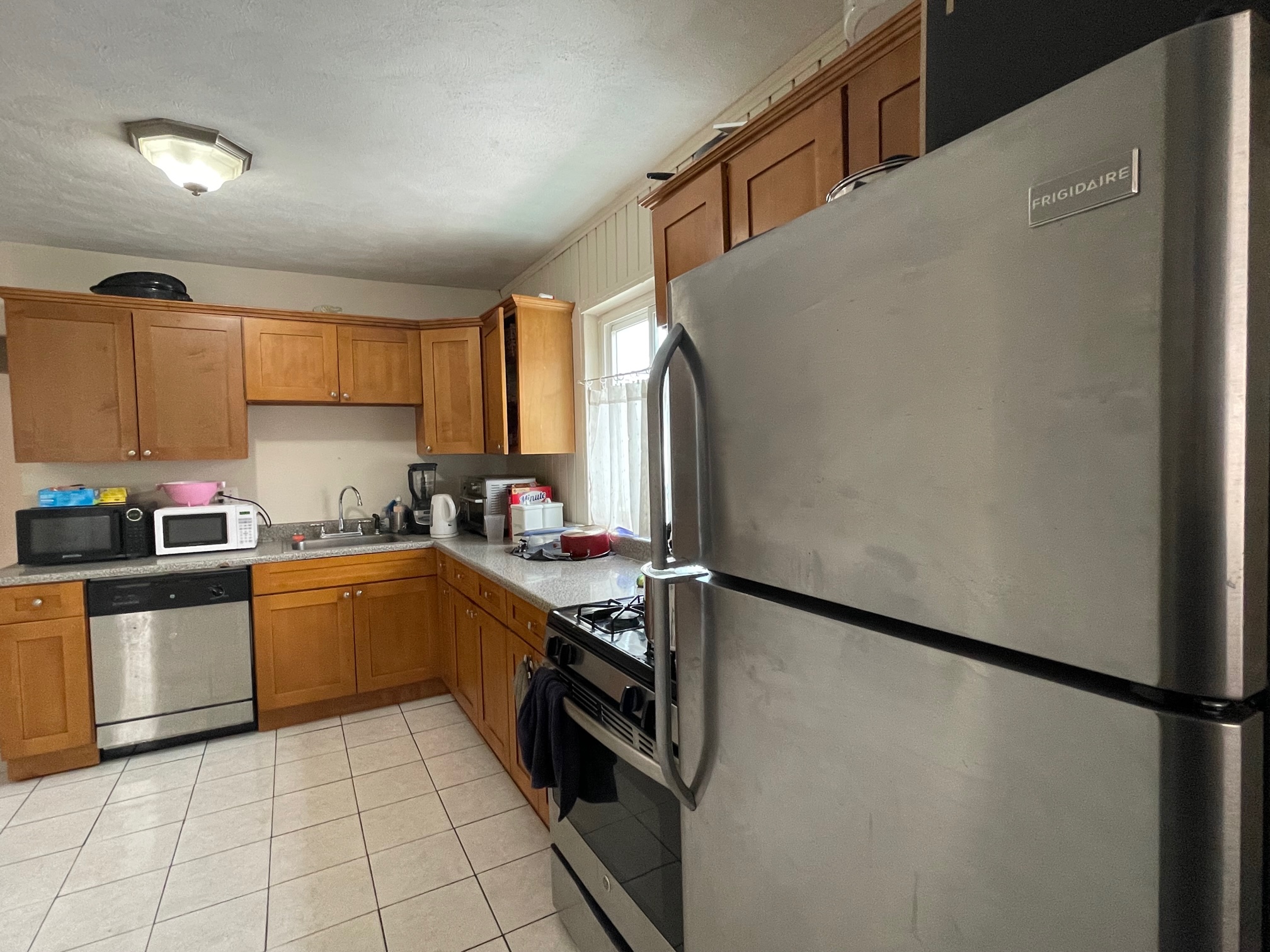 227 Boston Ave, West Somerville