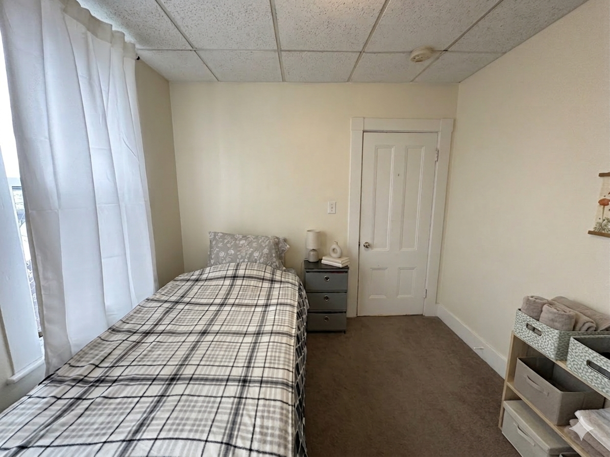 Photos of apartment on Medford St.,Somerville MA 02143