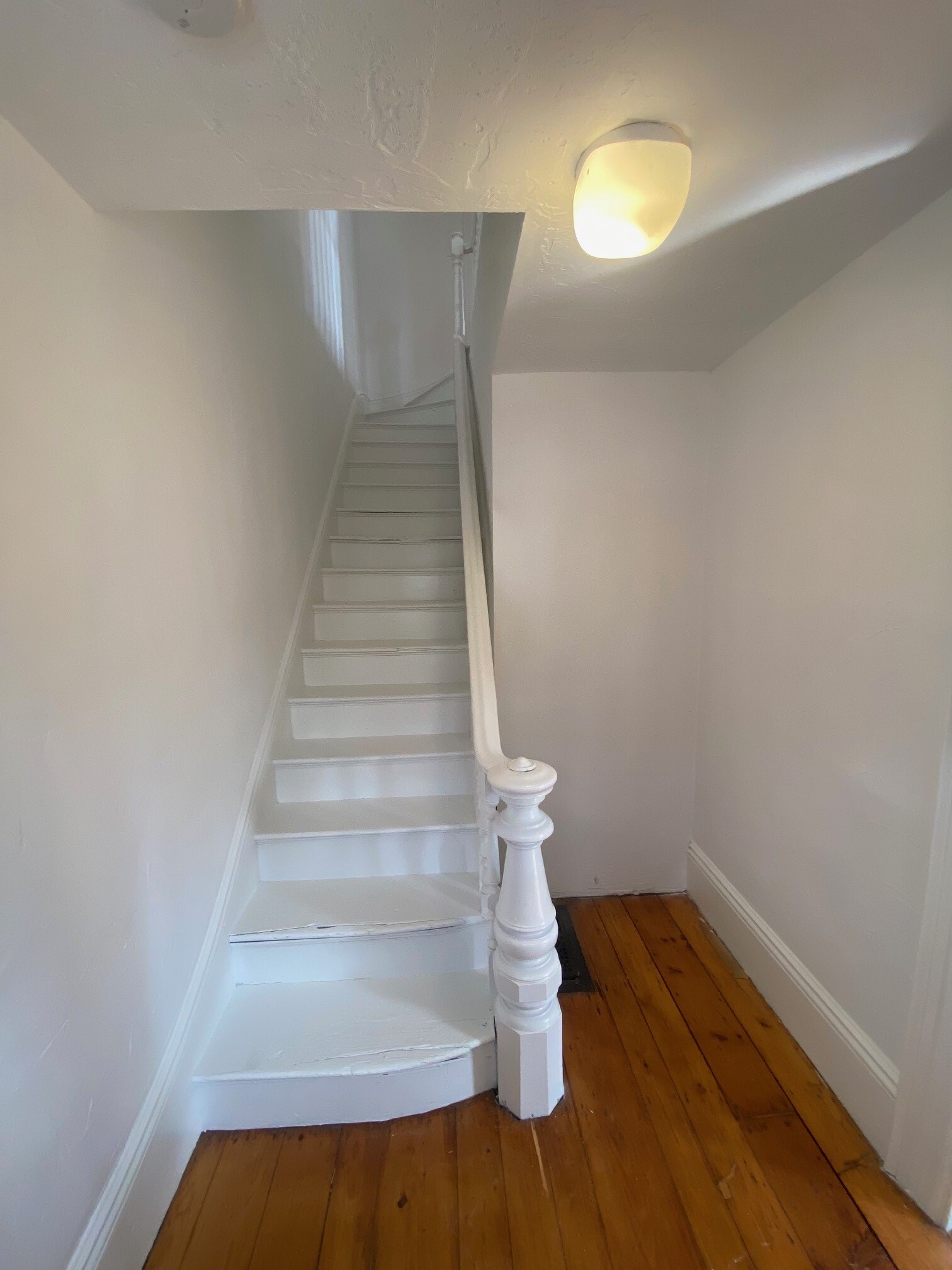 33 Cedar St, Spring Hill