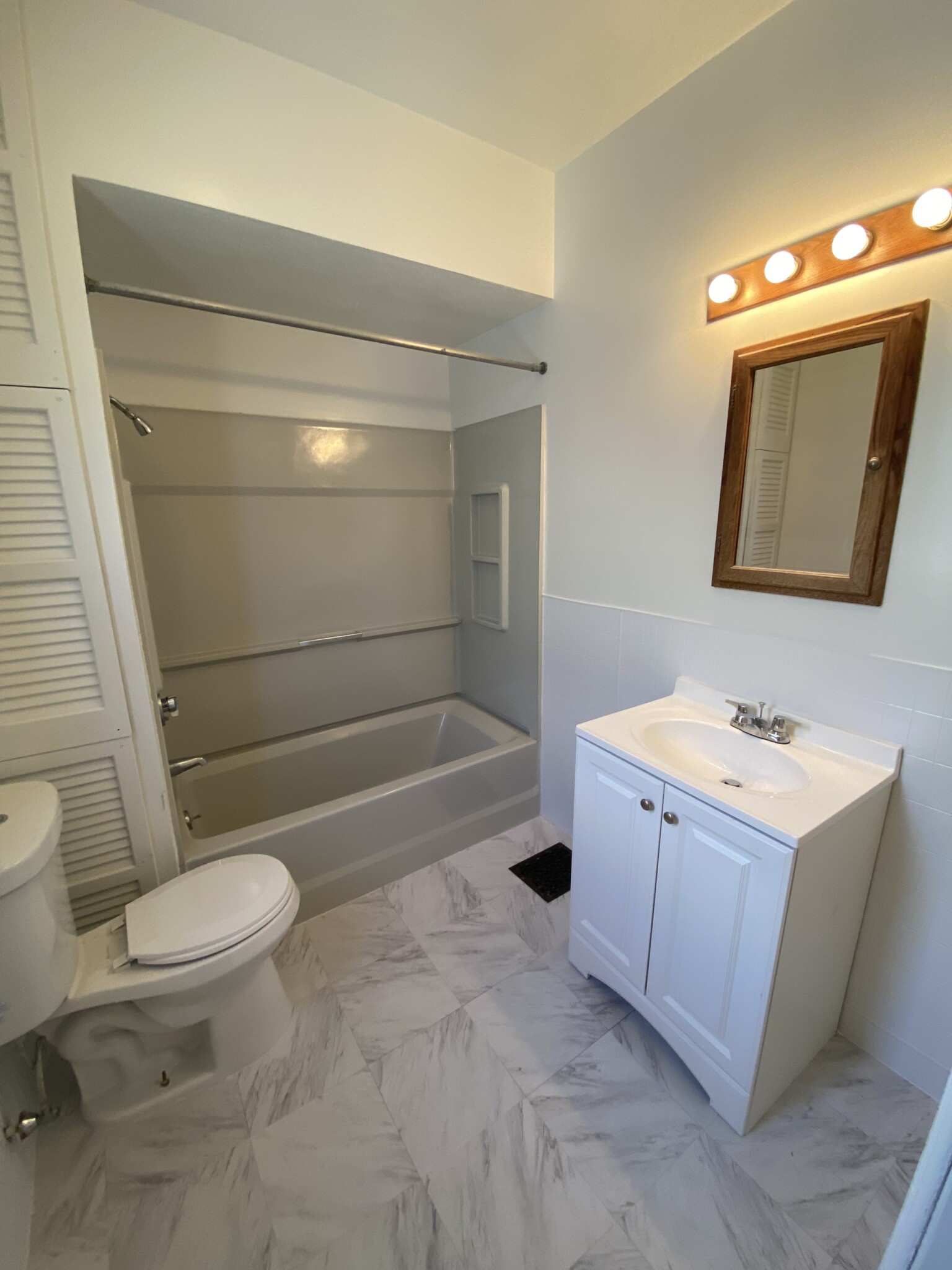 33 Cedar St, Spring Hill