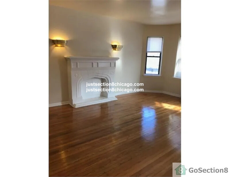 https://ygl-photos.s3.us-west-004.backblazeb2.com/8155W678185ad3f2f8.jpg