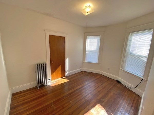 4 bed, 1 bath apartment for rent at 349 Adams St Unit 2, Dorchester — photo 5 of 10