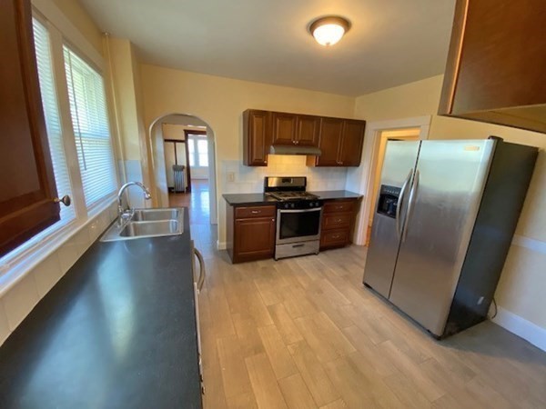 3 bed, 1 bath apartment for rent at 127 Milton Ave Unit 2, Dorchester — photo 2 of 19