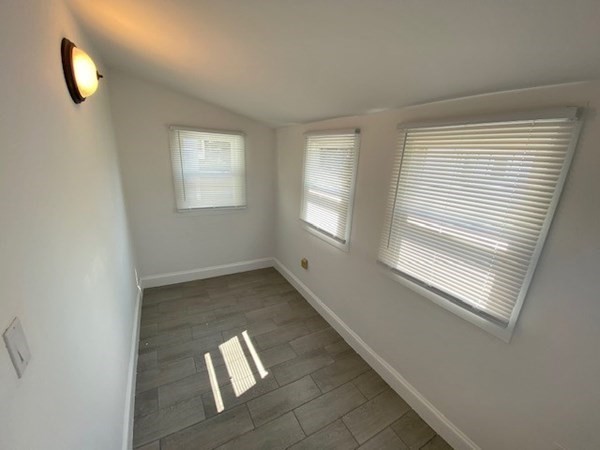 3 bed, 1 bath apartment for rent at 127 Milton Ave Unit 2, Dorchester — photo 15 of 19