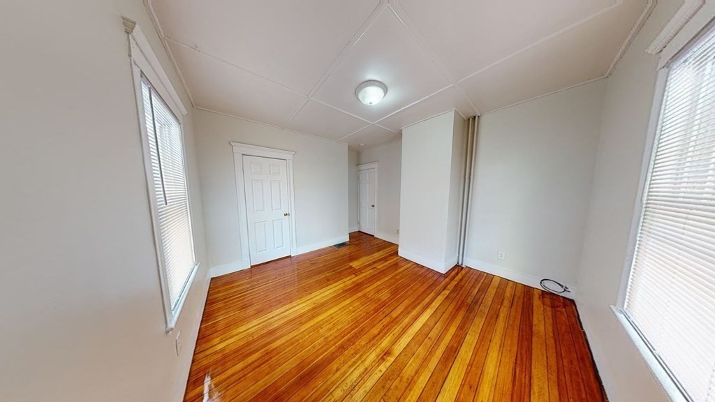 3 bed, 1 bath apartment for rent at 109 Capen St Unit 1, Dorchester — photo 14 of 18