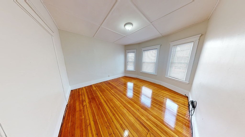 3 bed, 1 bath apartment for rent at 109 Capen St Unit 1, Dorchester — photo 10 of 18