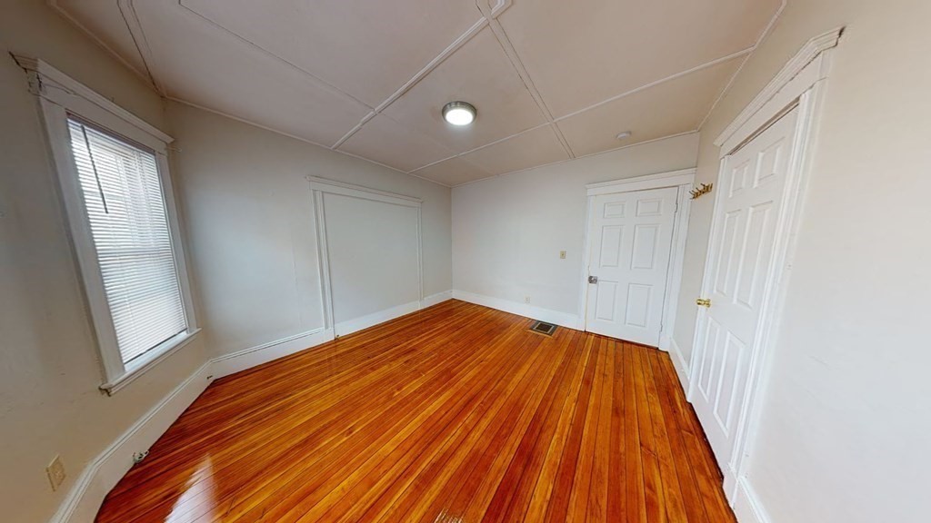 3 bed, 1 bath apartment for rent at 109 Capen St Unit 1, Dorchester — photo 12 of 18