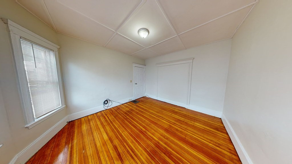 3 bed, 1 bath apartment for rent at 109 Capen St Unit 1, Dorchester — photo 13 of 18