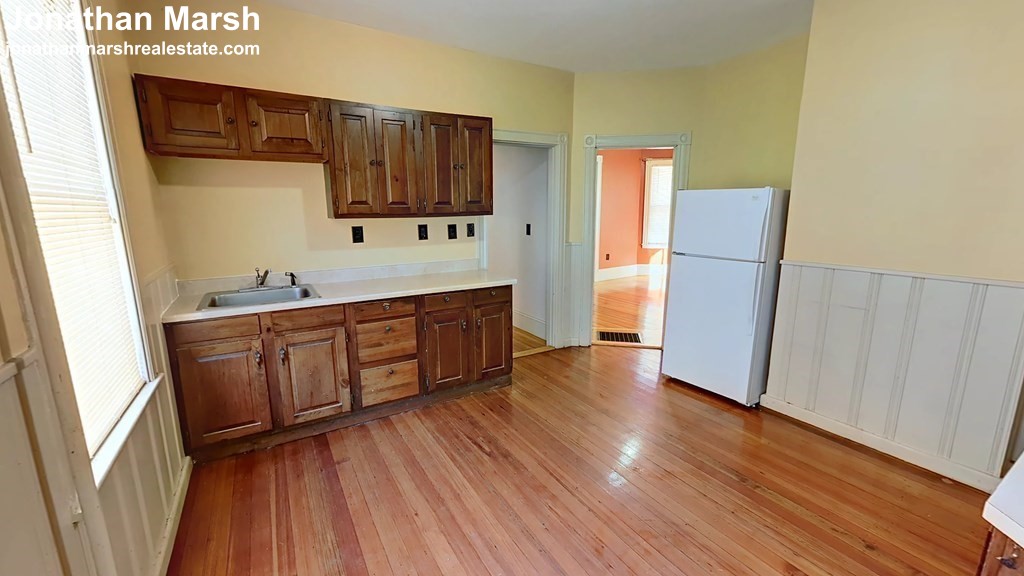 10 Sumner Ter, Dorchester