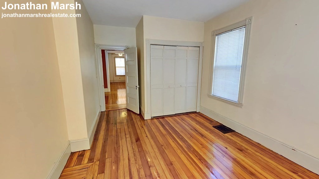 10 Sumner Ter, Dorchester