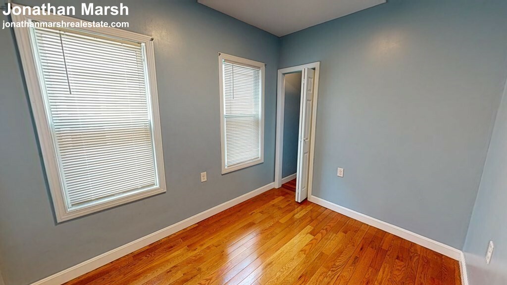 7 Navillus Ter, Allston