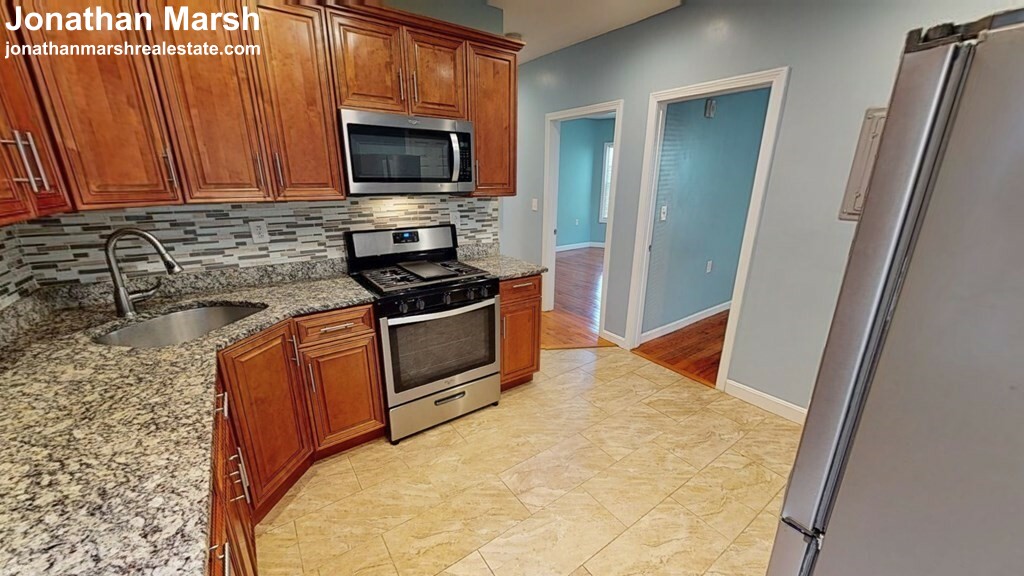 7 Navillus Ter, Allston