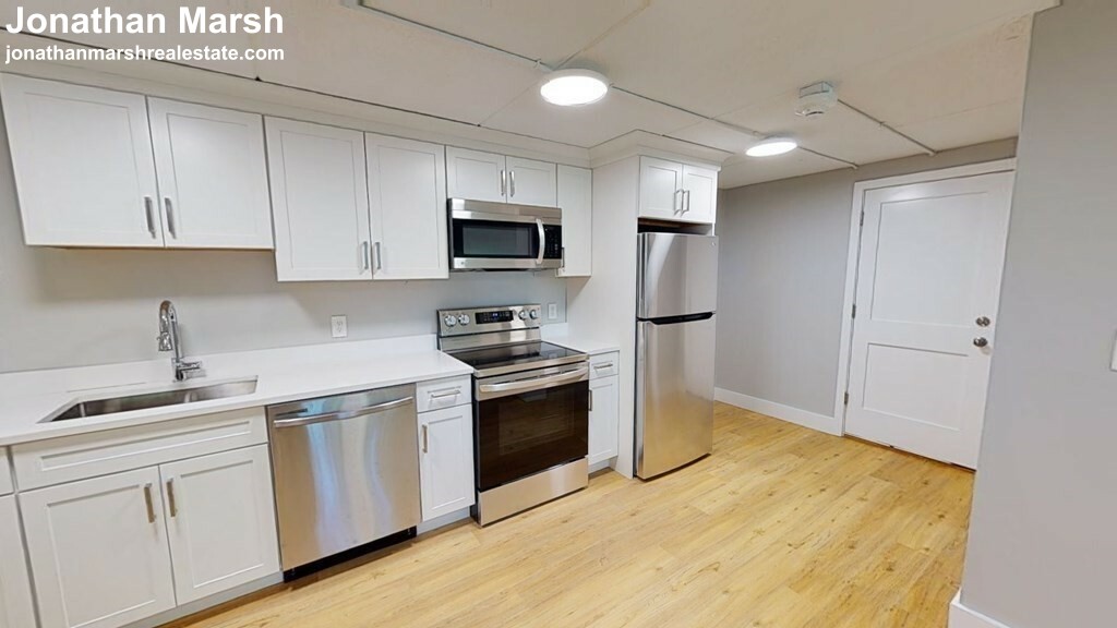 89 Woodrow Ave, Dorchester