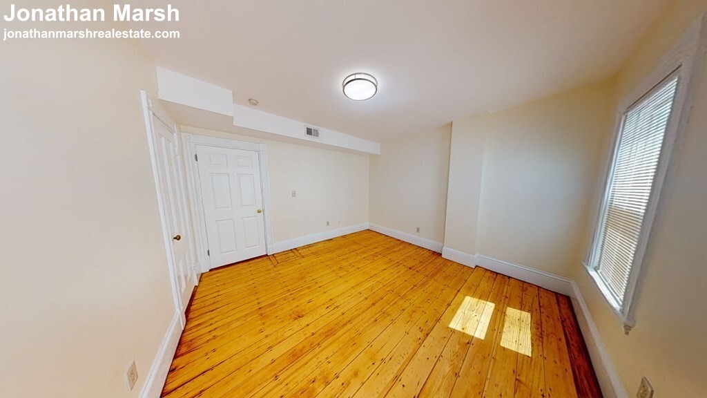 8 Draper St, Dorchester