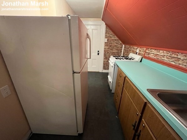 38 Tuttle St, Dorchester