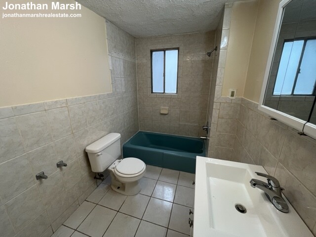 51 Orlando St, Mattapan